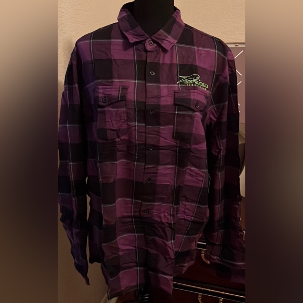 Cat’s Pride Long sleeves Large NWT